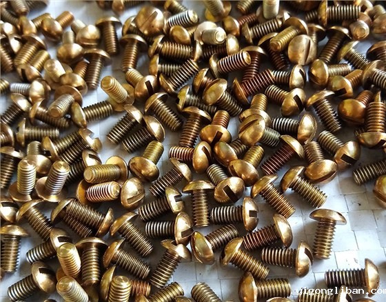 华体会免费螺丝厂